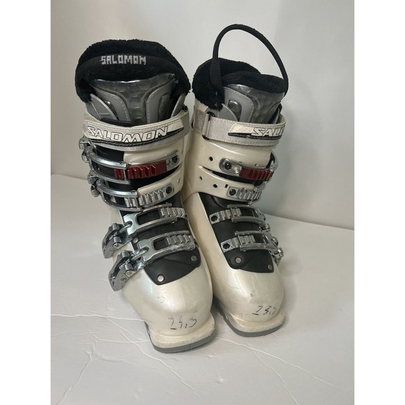 Salomon Shoes - Salomon Irony 6 Womens Ski Boots size 23 -23.5 Womens Size 6.5, Mens size 5.5